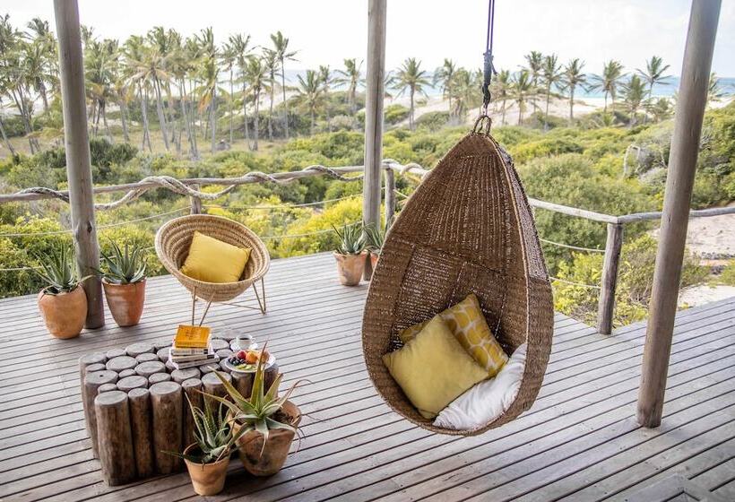 فندق Travessia Beach Lodge