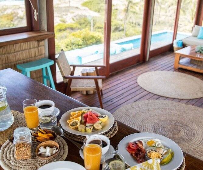 فندق Travessia Beach Lodge