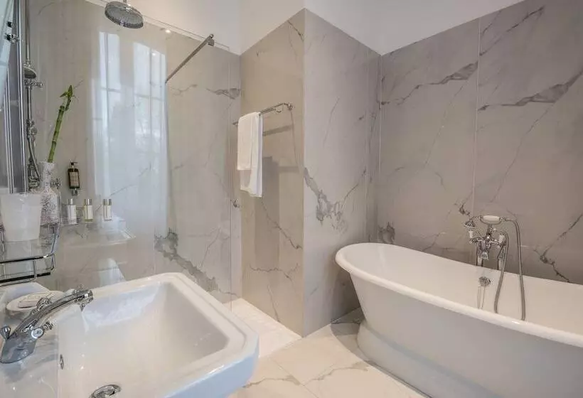 Majatalo Château De Montabert