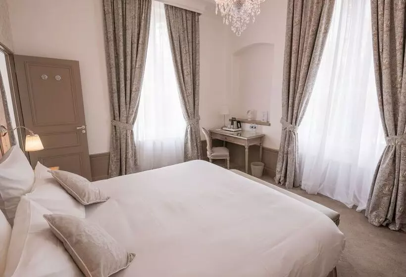 Majatalo Château De Montabert