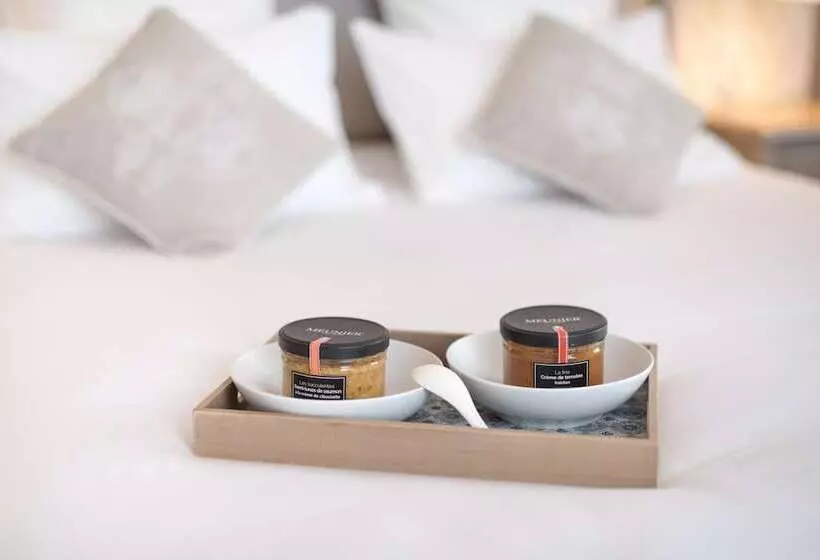 Majatalo Château De Montabert