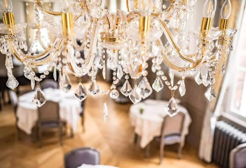 Majatalo Château De Montabert