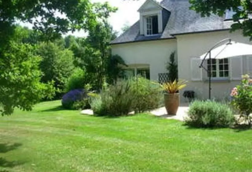 Majatalo Le Sens Des Hôtes