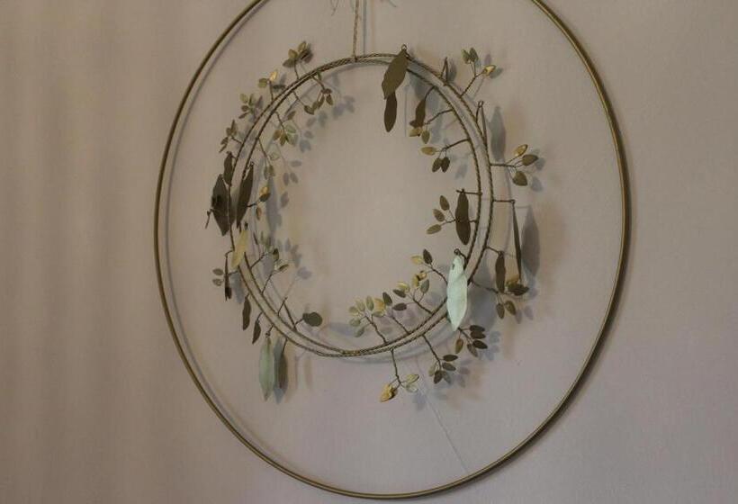 פנסיון Les Chenes Rouges