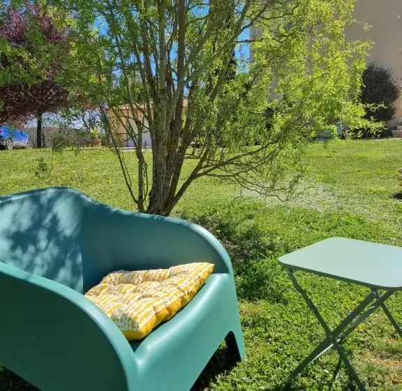 Majatalo Les Chenes Rouges