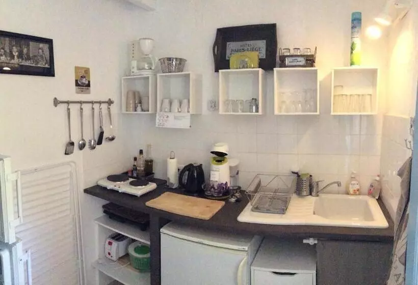 ペンション Mas Du Cadranier