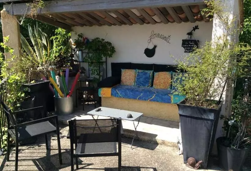 ペンション Mas Du Cadranier