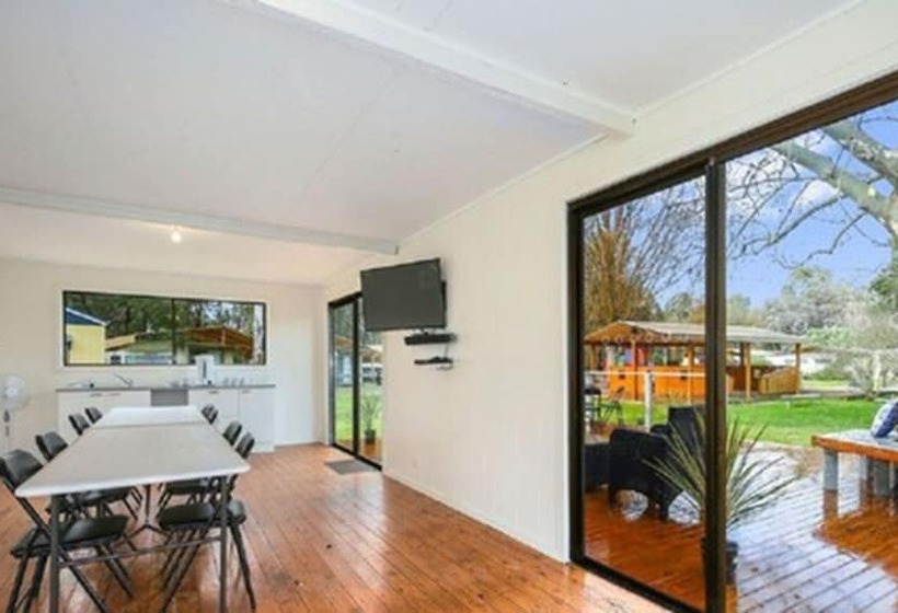 Yea Riverside Caravan Park