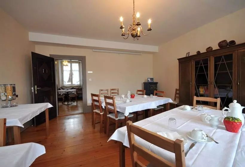 Aamiaismajoitus (B&B) Ancien Presbytere Albert Schweitzer