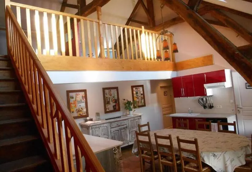 Aamiaismajoitus (B&B) Escampette