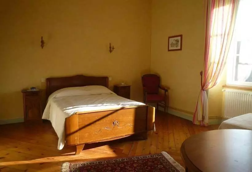 ベッドアンドブレックファースト Chambre D Hôtes Le Petit Manoir