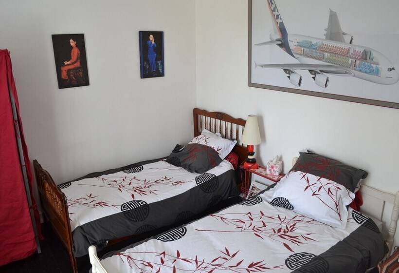 민박 Louanne Chambre D Hôtes