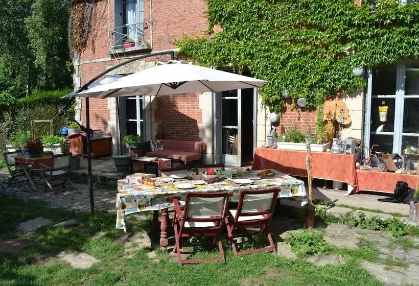 Aamiaismajoitus (B&B) Louanne Chambre D Hôtes