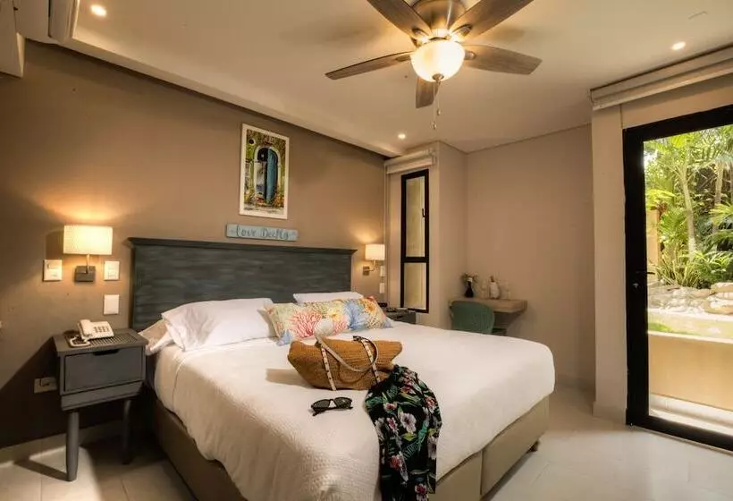 Casa Verano Beach Hotel   Adults Only