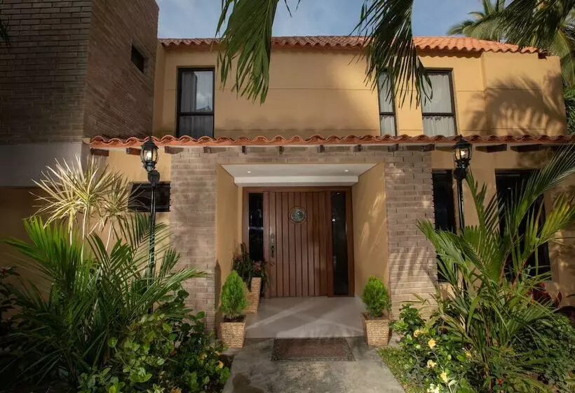 Casa Verano Beach Hotel   Adults Only