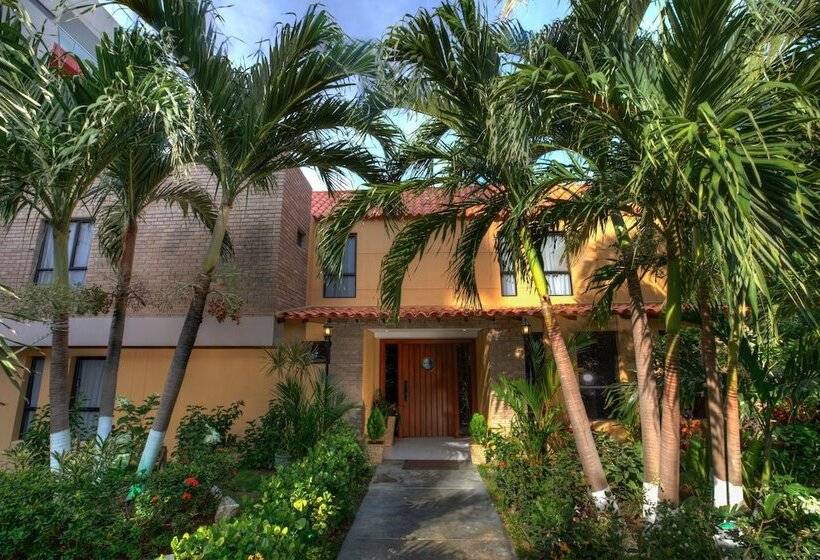 Casa Verano Beach Hotel   Adults Only