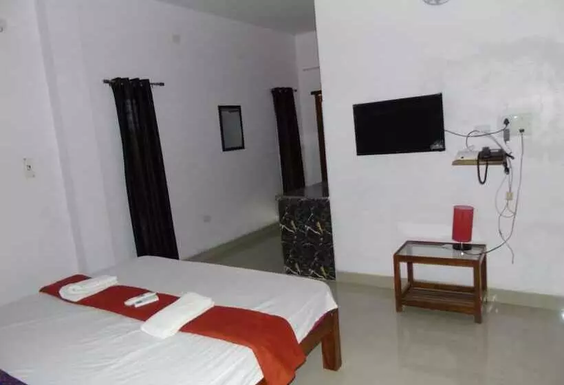 هتل Badrinath House