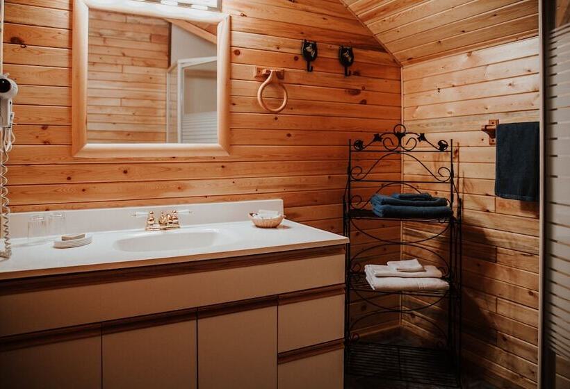 Otel Big Creek Lodge Working Guest Ranch