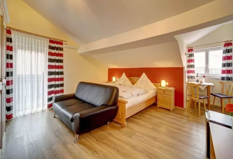 Hotelli Hirschenstein