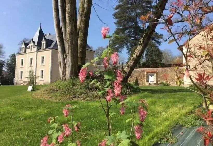 ホテル L Orangerie Du Chateau Des Cedres