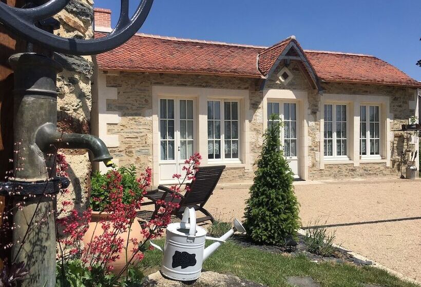 ホテル L Orangerie Du Chateau Des Cedres