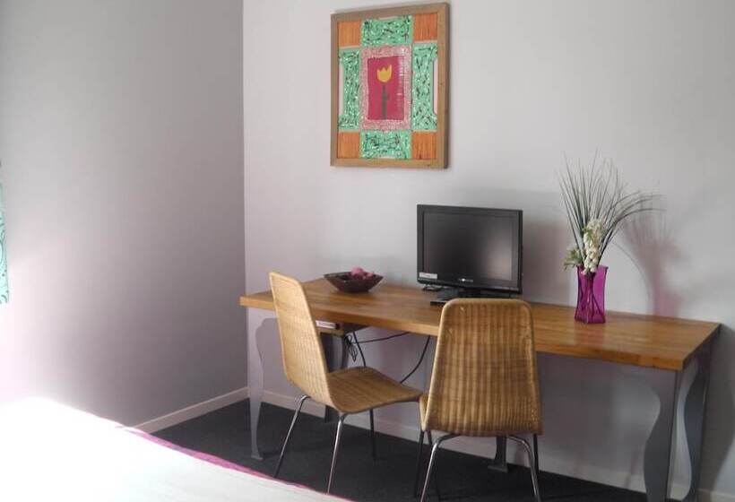 Отель Le Relais De La Haute Vallée