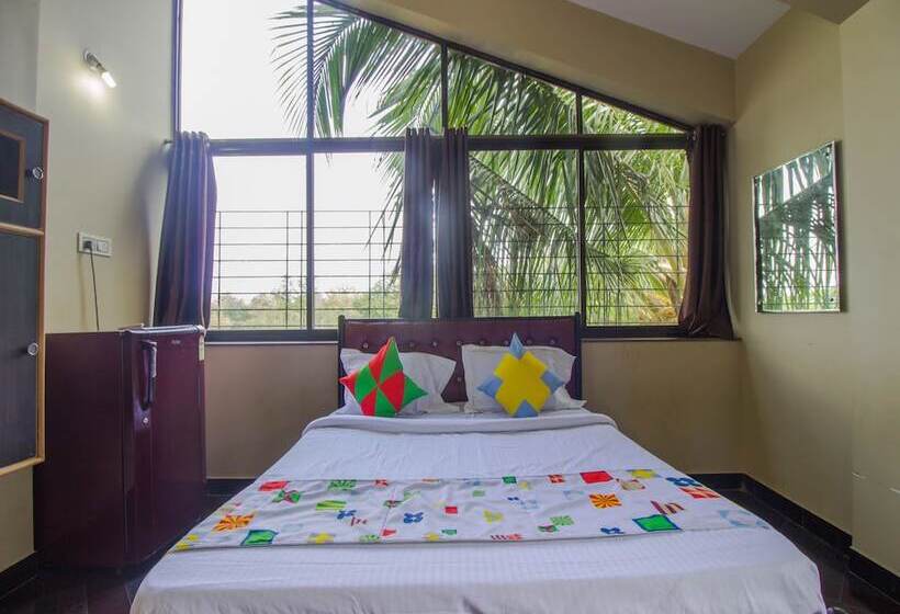 Hotelli Oyo Home 16412 Cozy Studio