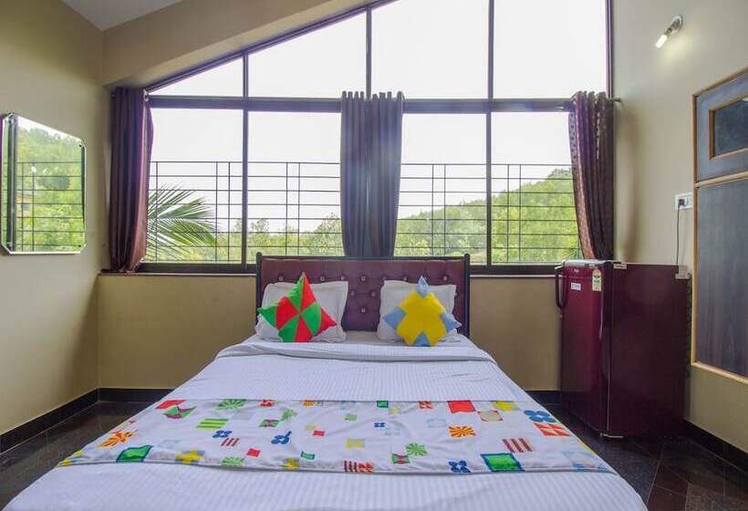 Hotelli Oyo Home 16412 Cozy Studio