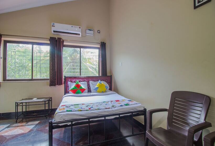 Hotelli Oyo Home 16412 Cozy Studio