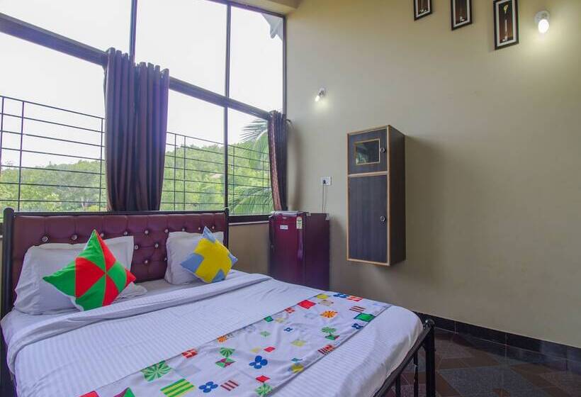 Hotelli Oyo Home 16412 Cozy Studio