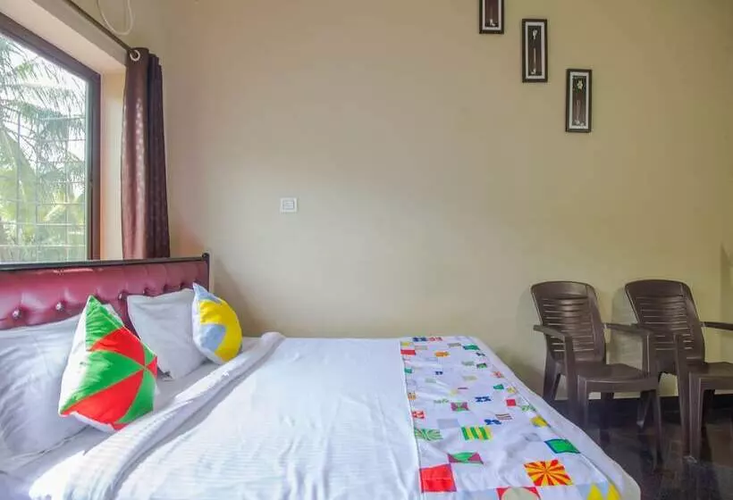 ホテル Oyo Home 16412 Cozy Studio