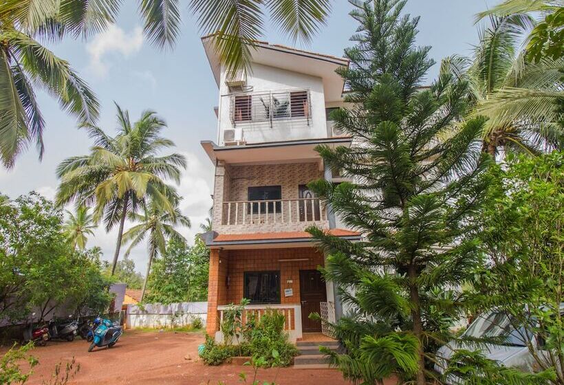 Hotelli Oyo Home 16412 Cozy Studio