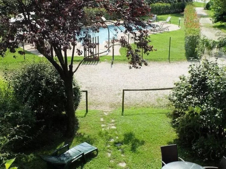 Maaseutuhotelli Agriturismo Villa Coren