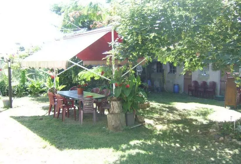 Majatalo Chambres D Hotes Lagarde