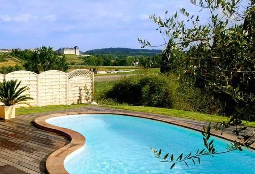 Majatalo Domaine Du Grand Tourtre