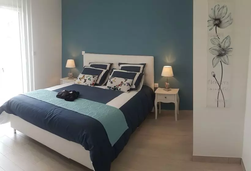 ペンション Notre Bastide Maison Et Table D Hôtes Sur Réservation, Piscine, Climatisation, Jacuzzi, Prise Pour V