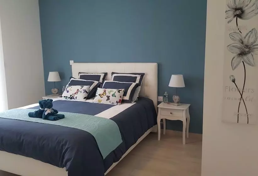 ペンション Notre Bastide Maison Et Table D Hôtes Sur Réservation, Piscine, Climatisation, Jacuzzi, Prise Pour V