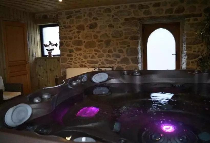 Aamiaismajoitus (B&B) A L Orée Du Bois