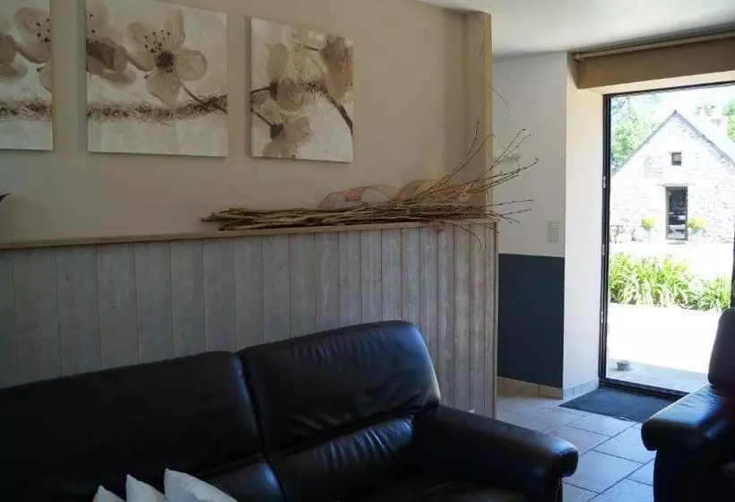 Aamiaismajoitus (B&B) A L Orée Du Bois