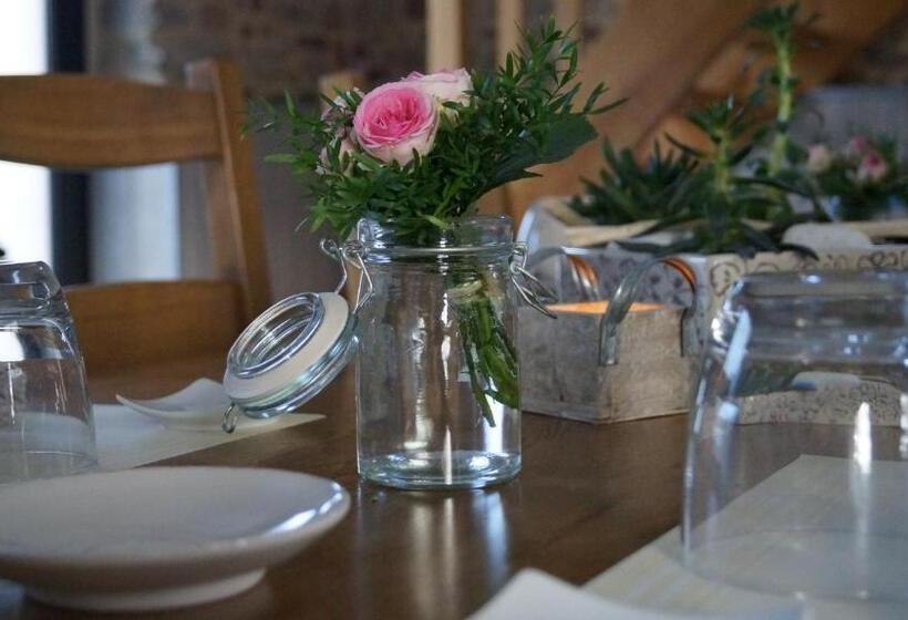 Bed and Breakfast A L Orée Du Bois