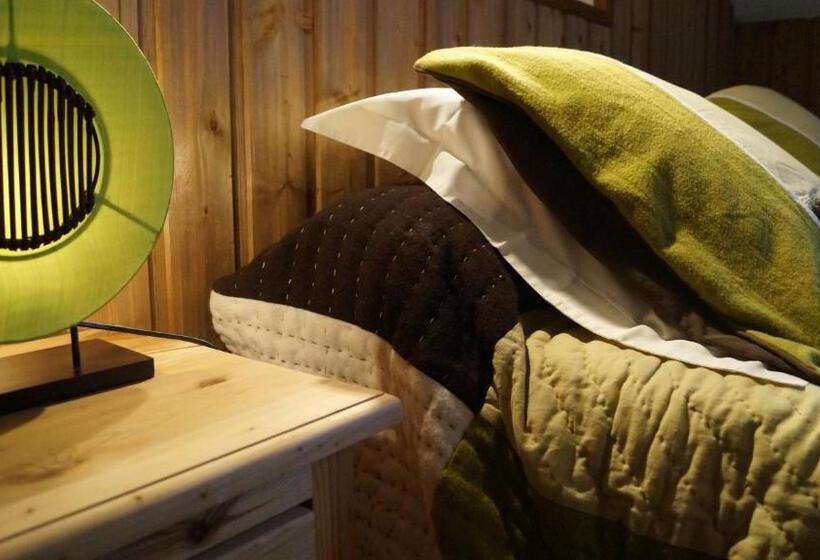 Bed and Breakfast A L Orée Du Bois