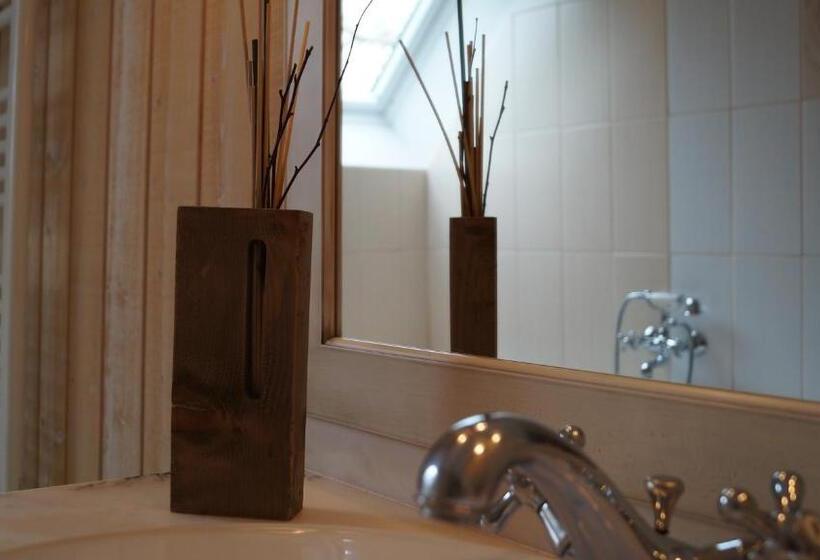 Bed and Breakfast A L Orée Du Bois