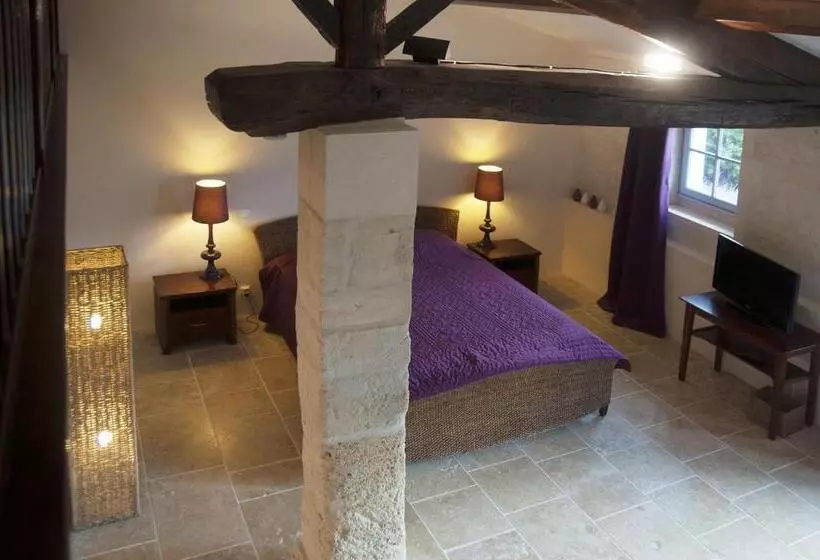 Aamiaismajoitus (B&B) Chambre D Hôtes Clos Des Pierres Blanches