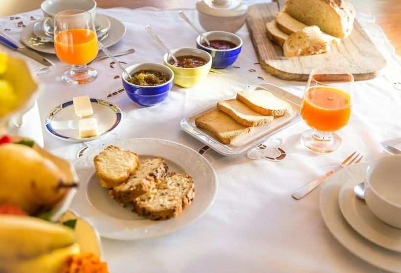 ベッドアンドブレックファースト Il Grappolo