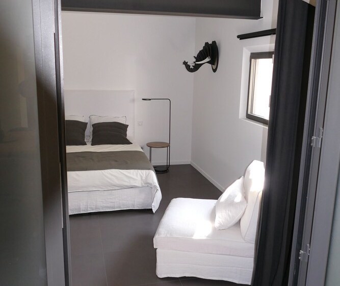 ベッドアンドブレックファースト Maison Galatéa Chambres D'hôtes