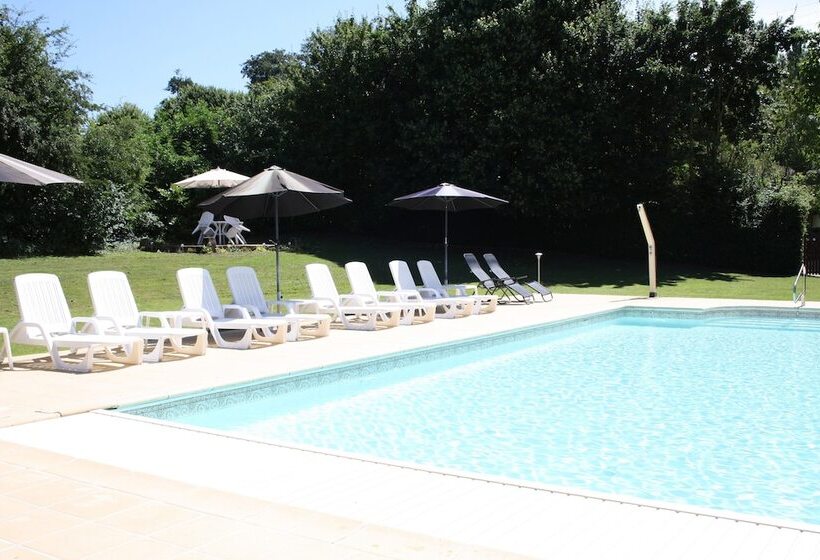 مبيت وإفطار Manoir De La Bassecour