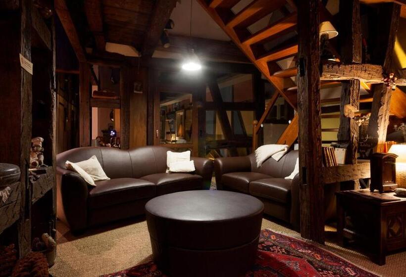 Отель Auberge Saint Laurent