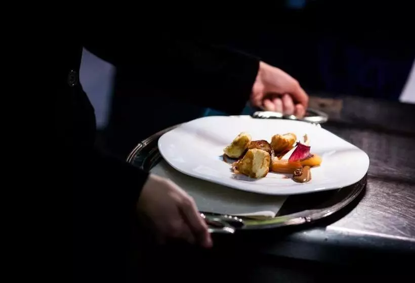 Hotelli Auberge Saint Laurent