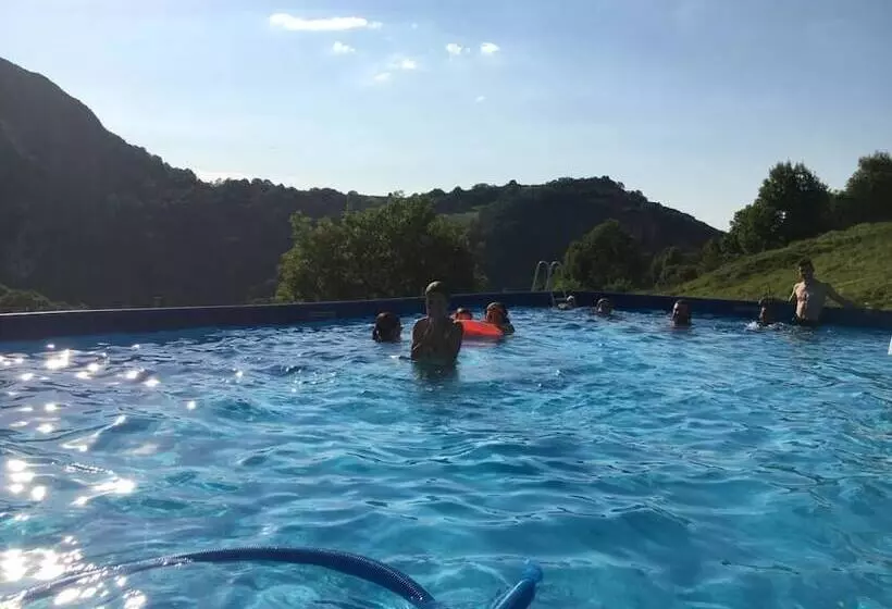 ホテル El Quesar De Gamoneo