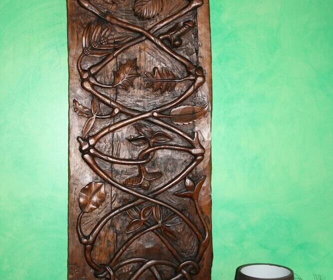 فندق El Quesar De Gamoneo